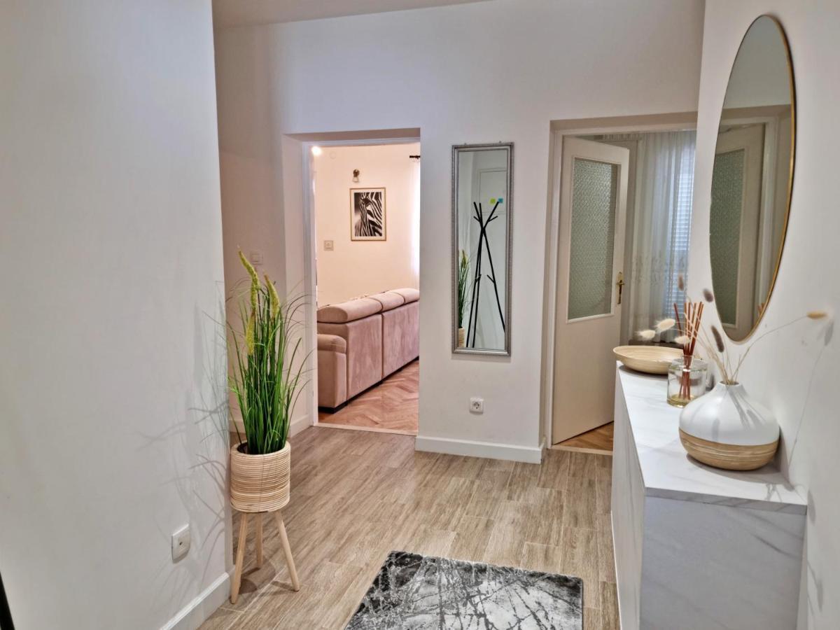 Apartment Hana Omis Ngoại thất bức ảnh